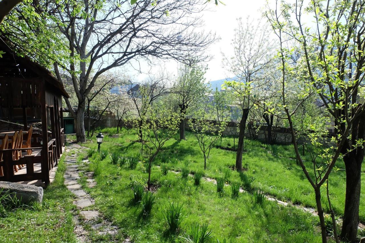 Dil Hill By Sam Bed & Breakfast ดีลีจาน ภายนอก รูปภาพ
